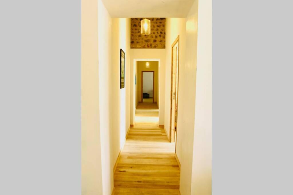 As Seen On A New Life In The Sun - Beautiful 3 Bedroom Cottage With Shared Pool Montboyer Exteriér fotografie